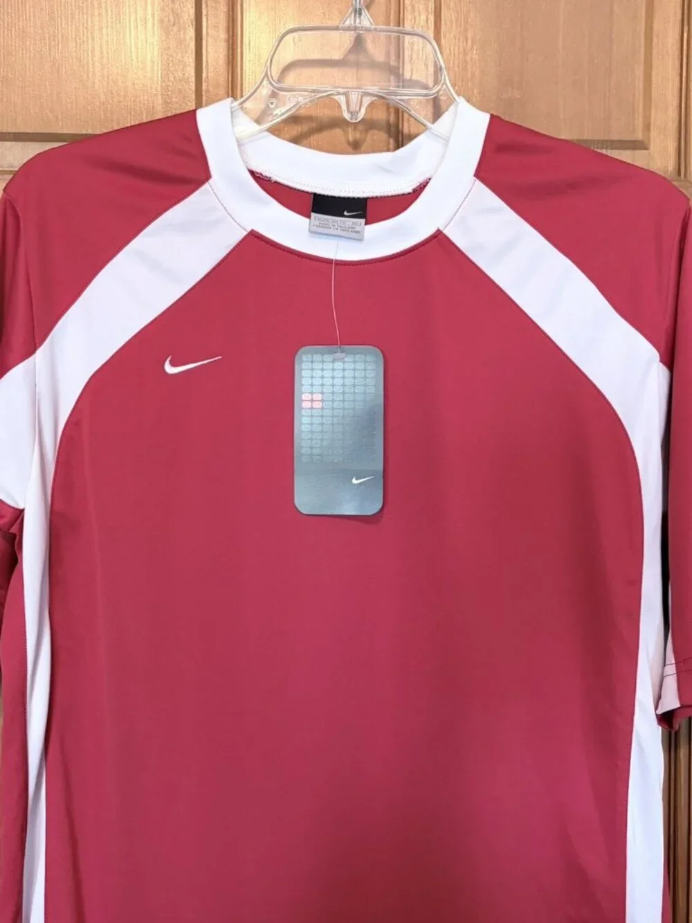 Nike Red Soccer Shirt Youth Boys XL 18/20 NWT